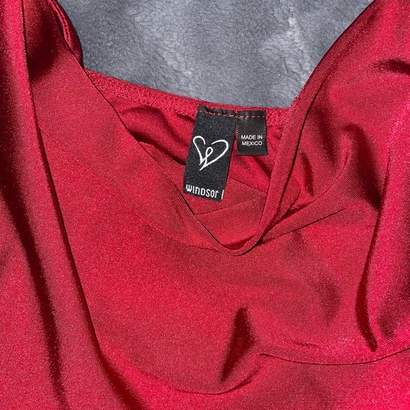 Windsor Red Formal Dress - Picture 3 of 4